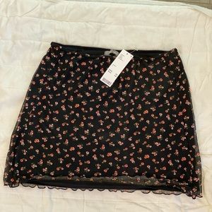 Urban Outfitters stretchy skirt. Never worn.